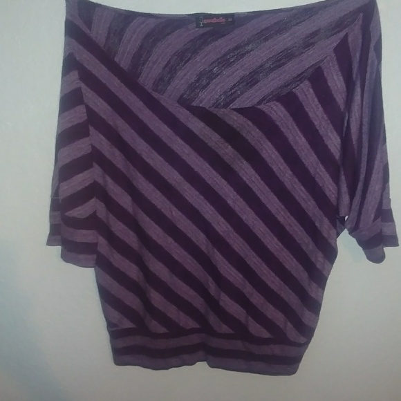 Shirt - Picture 1 of 1